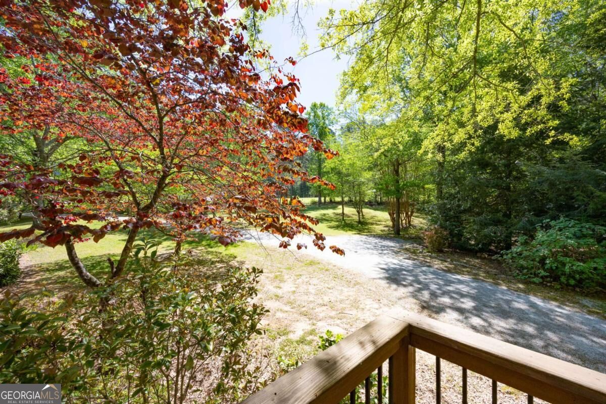 8277 Buchanan Highway Property Photo 59