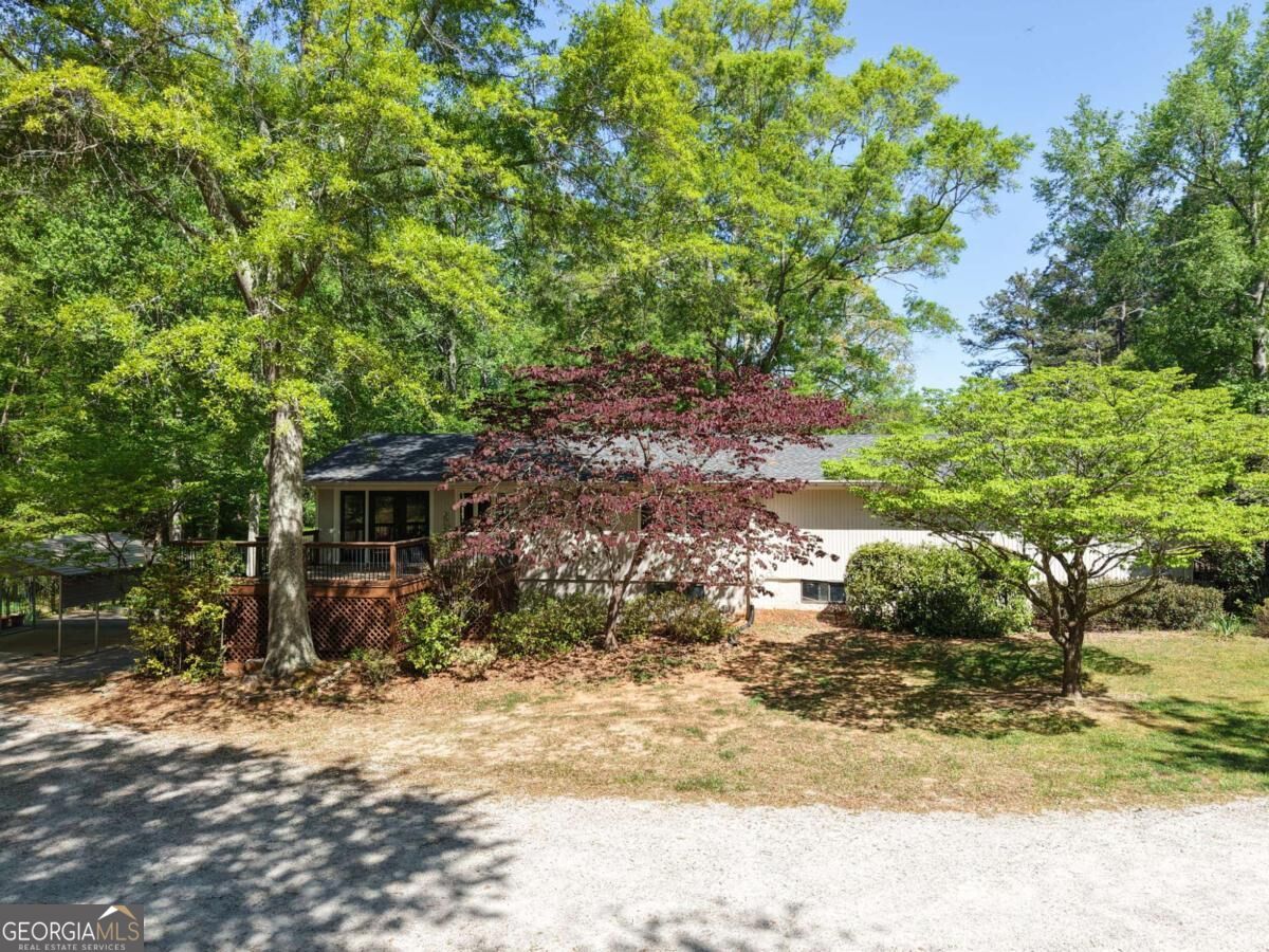8277 Buchanan Highway Property Photo 65