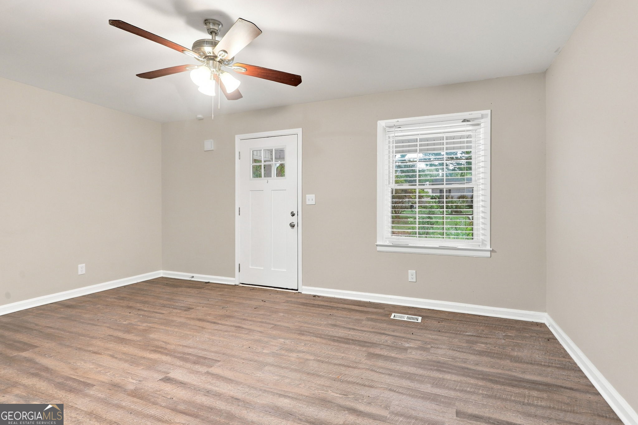 3444 Orchard Circle Property Photo 6