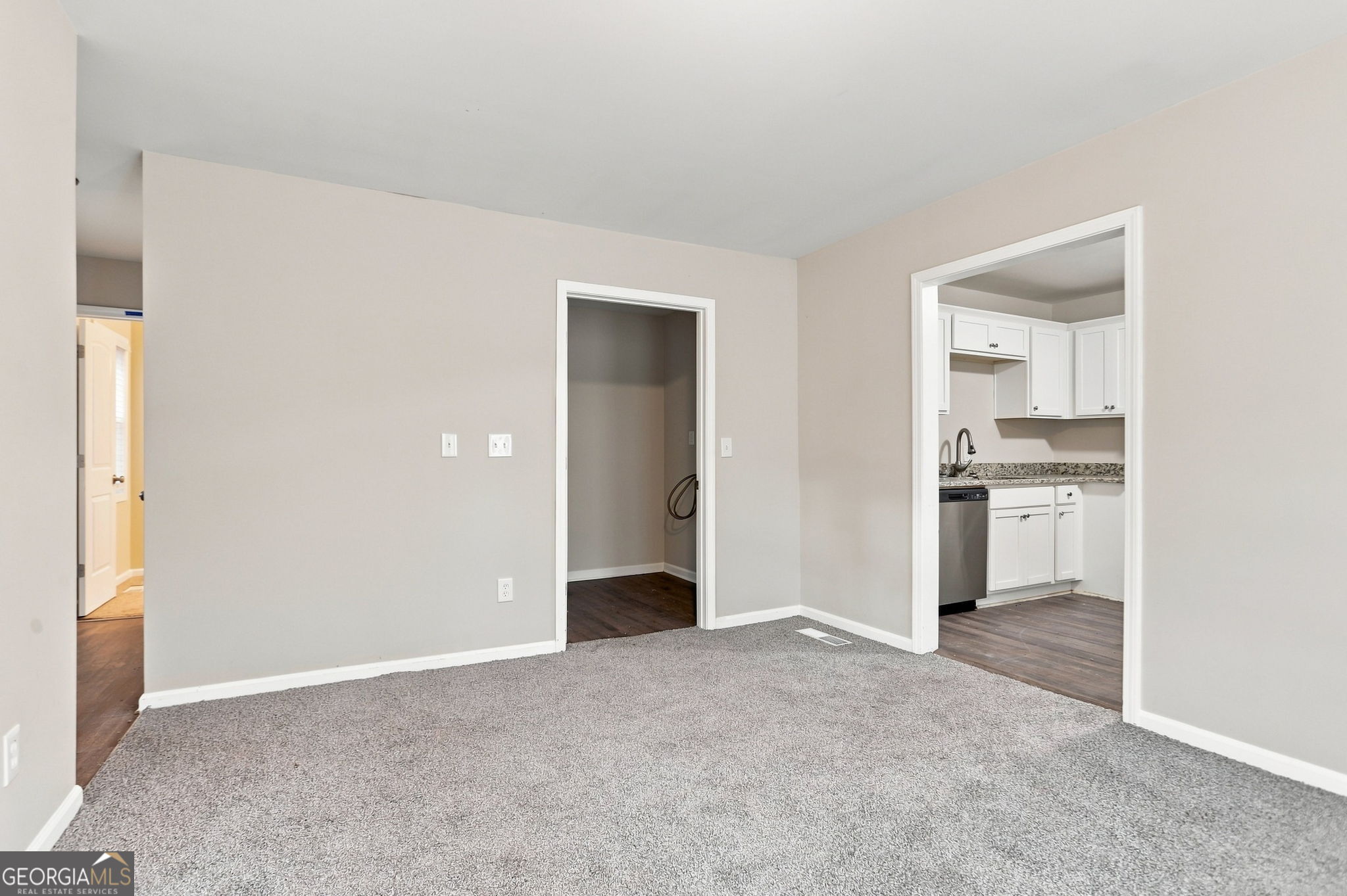 3444 Orchard Circle Property Photo 10
