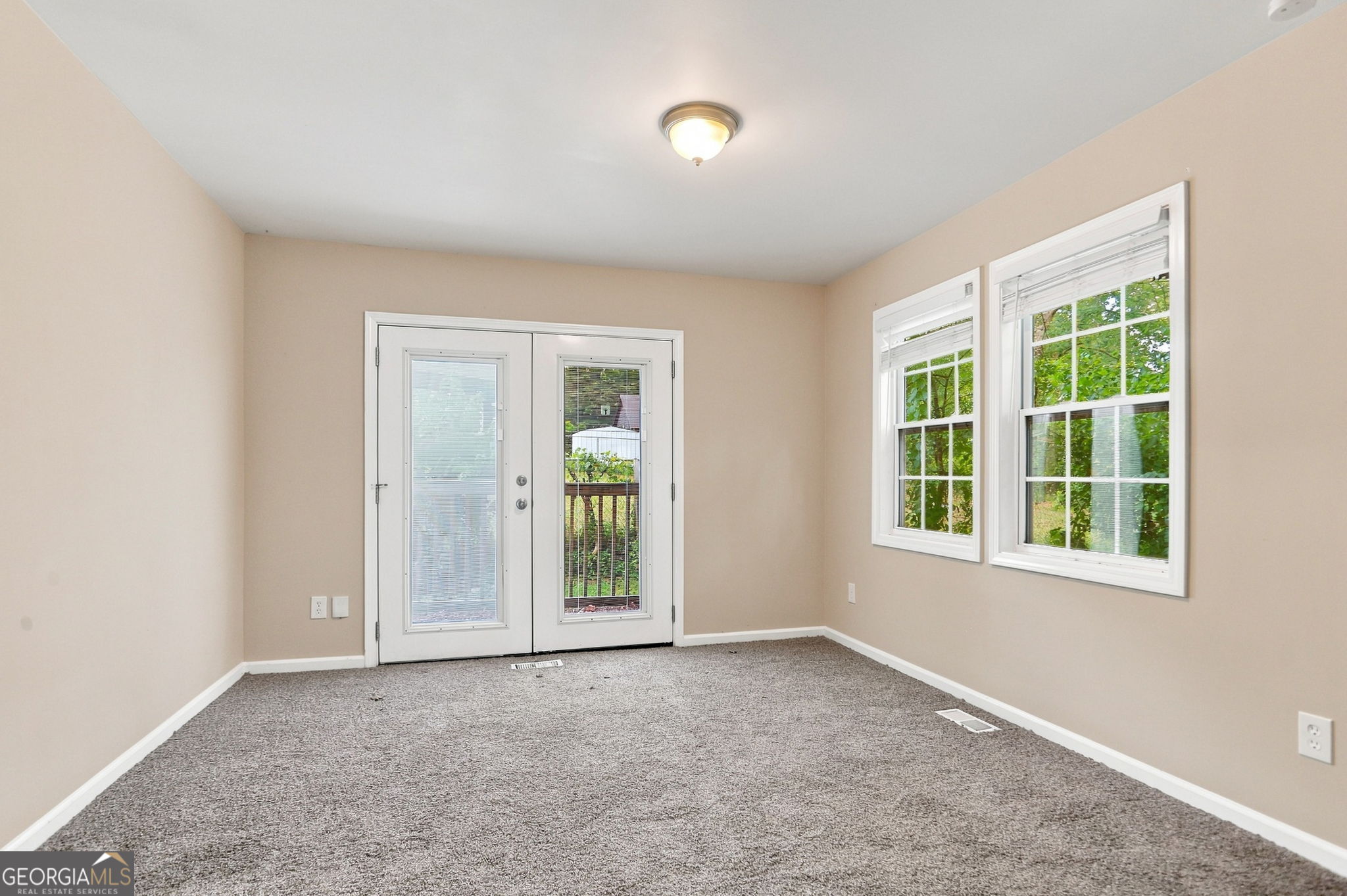 3444 Orchard Circle Property Photo 14