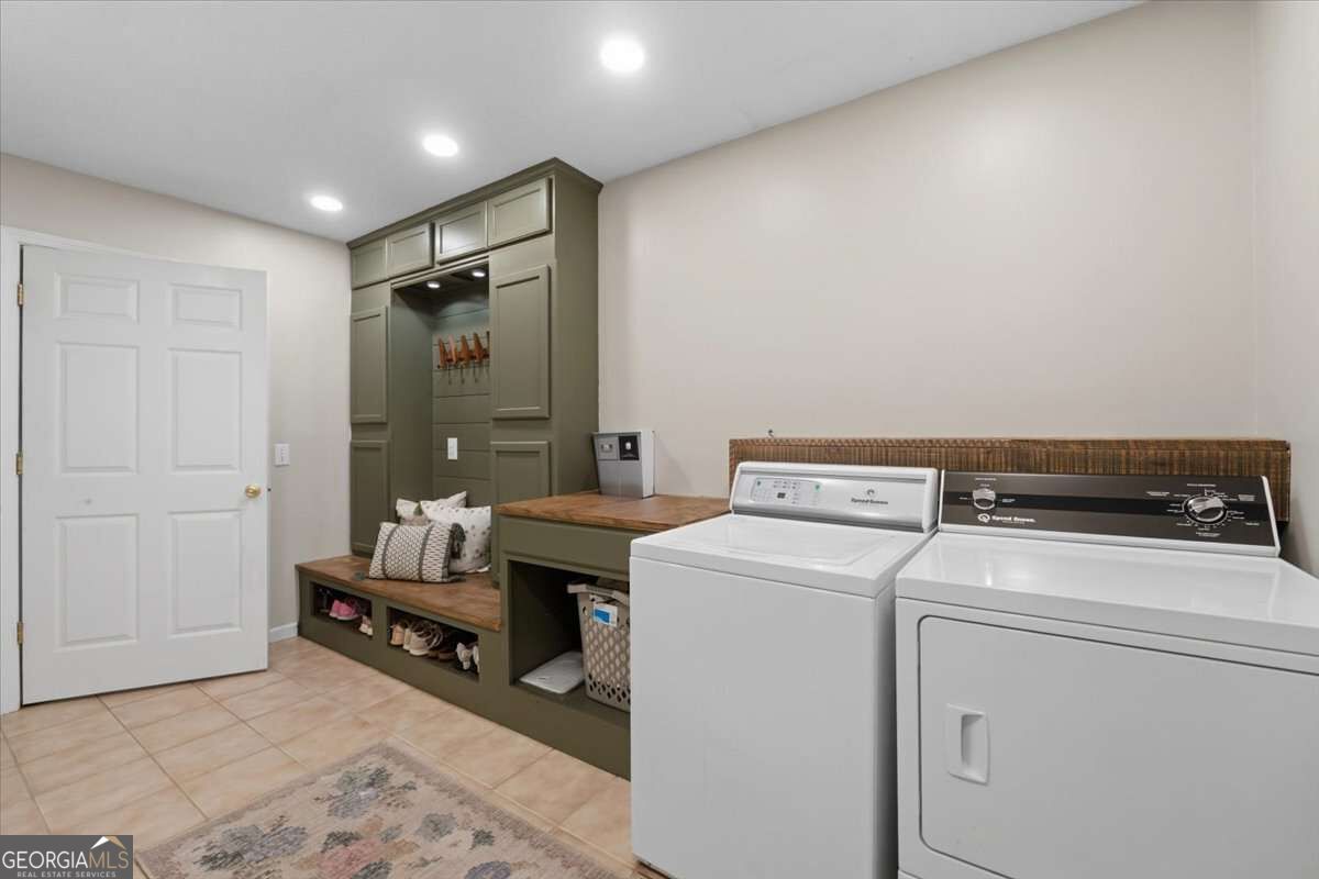 2011 Windfield Drive Property Photo 13