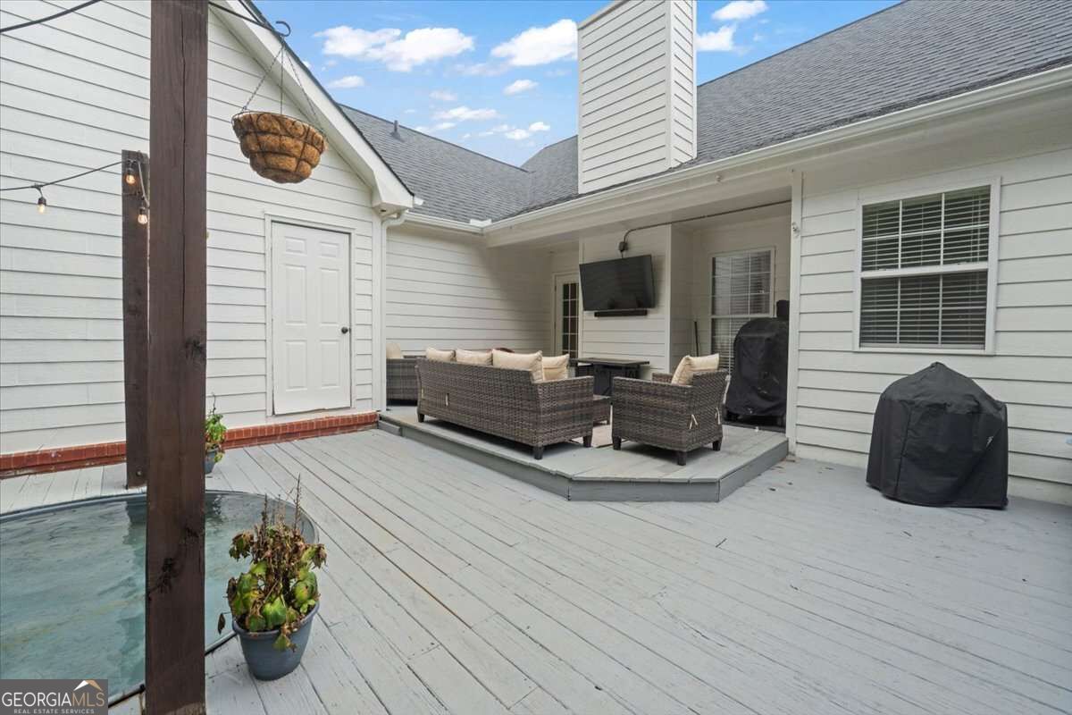 2011 Windfield Drive Property Photo 28