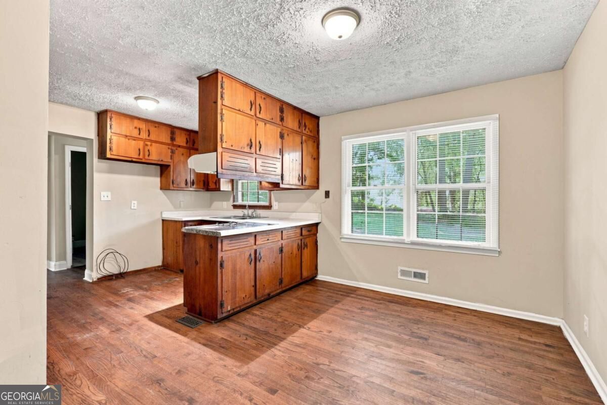 1209 Old Alabama Road Sw Property Photo 9