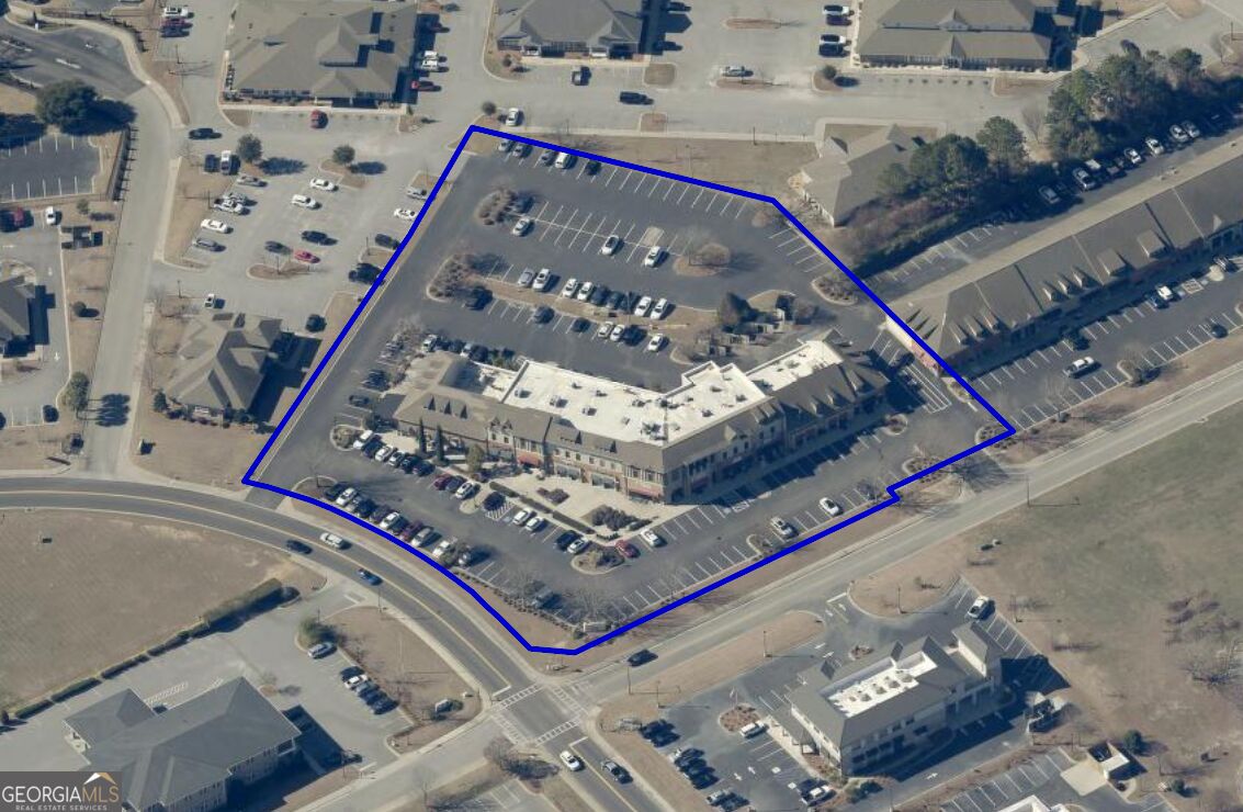 1100 Brampton Avenue Property Photo 3