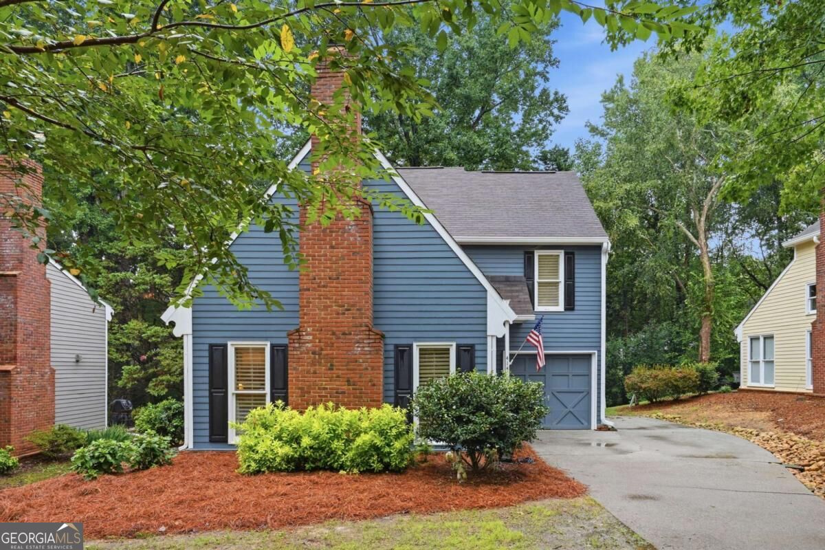 414 Roswell Green Lane Property Photo 1