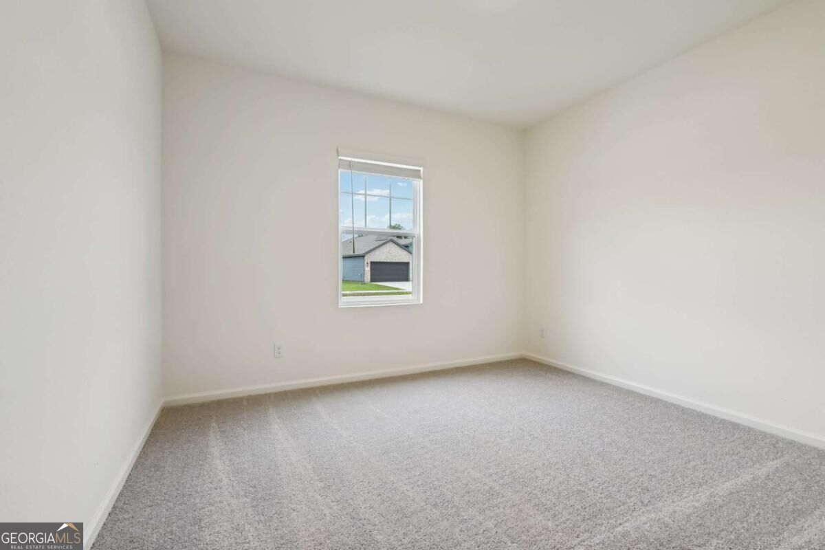 32 Crescent Boulevard Property Photo 9