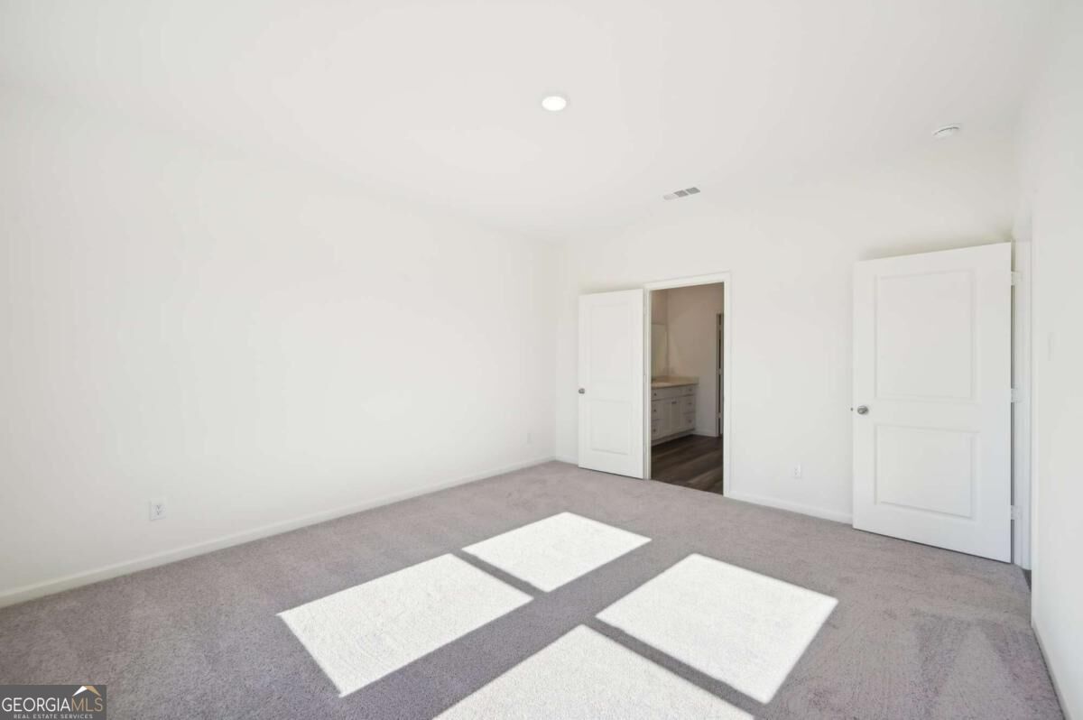 32 Crescent Boulevard Property Photo 27
