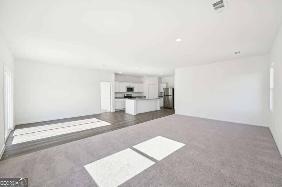 32 Crescent Boulevard Property Photo 40