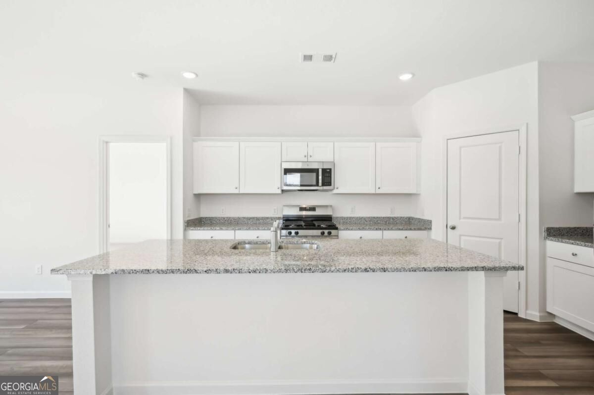 32 Crescent Boulevard Property Photo 46