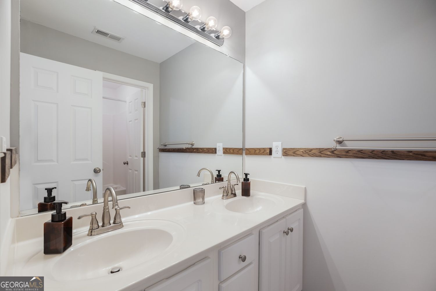 1802 Willow Branch Lane Property Photo 23