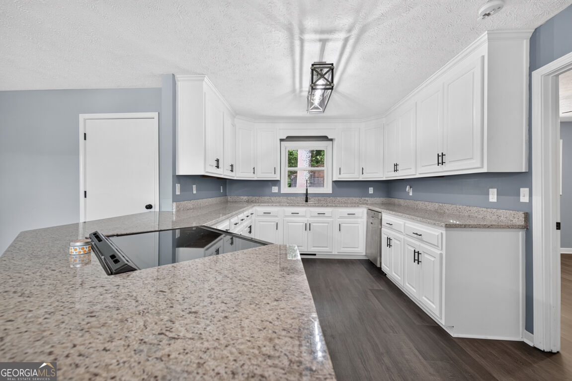 3141 Highway 172 E Property Photo 9