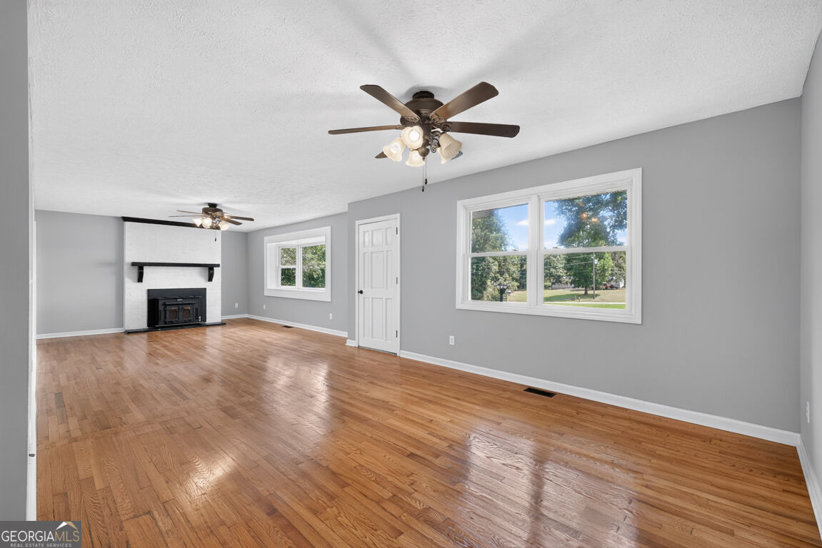 3141 Highway 172 E Property Photo 16
