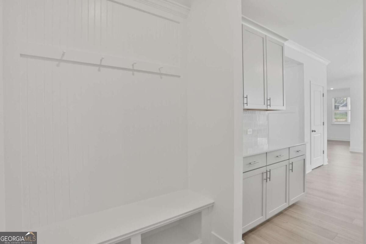 209 Deer Valley Run Property Photo 3