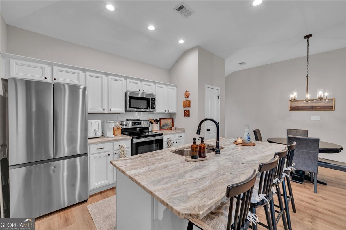 137 Red Tail Circle Property Photo 12