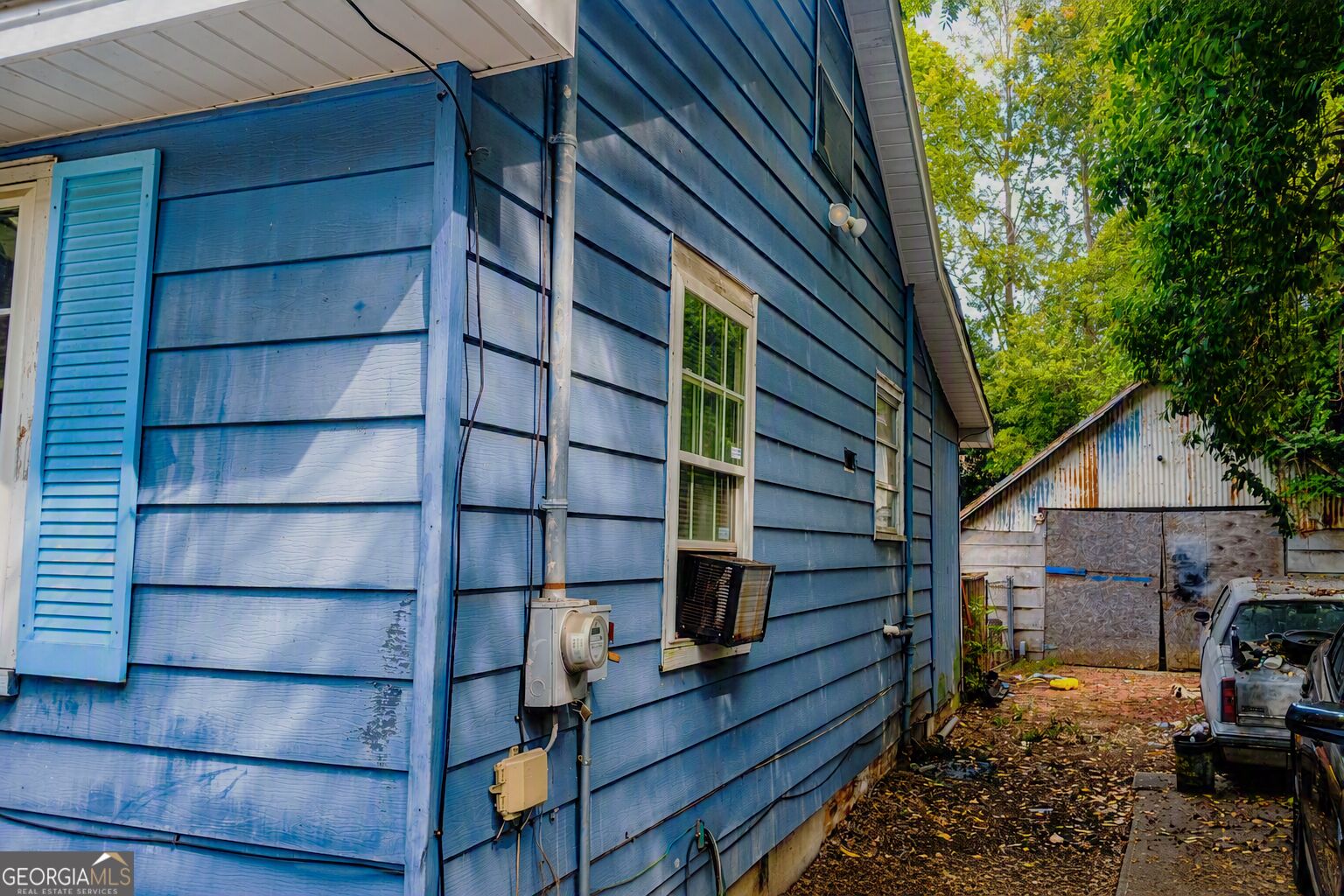 1335 Dewey Street Property Photo 6