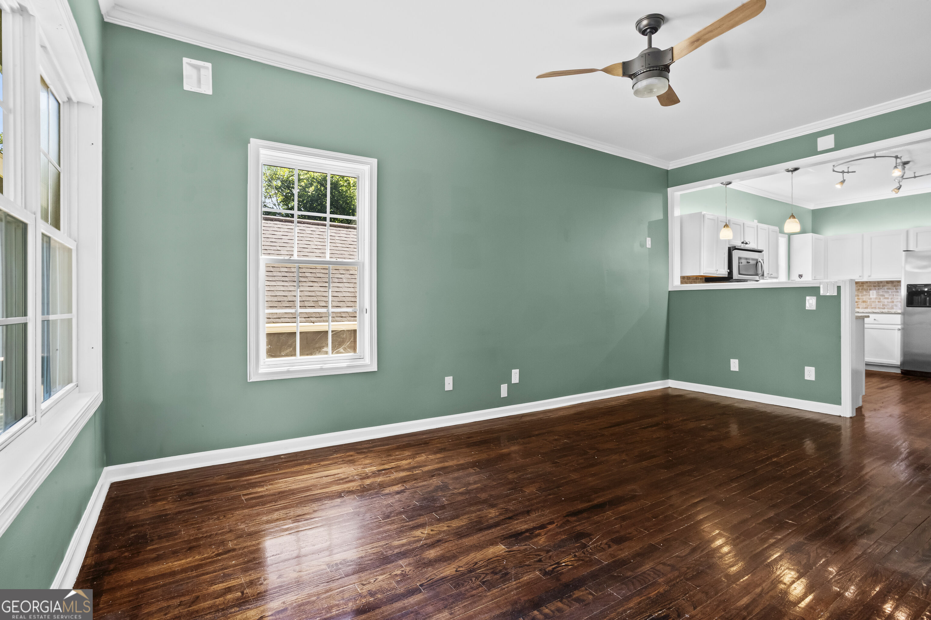 1079 Sims Street Sw Property Photo 3