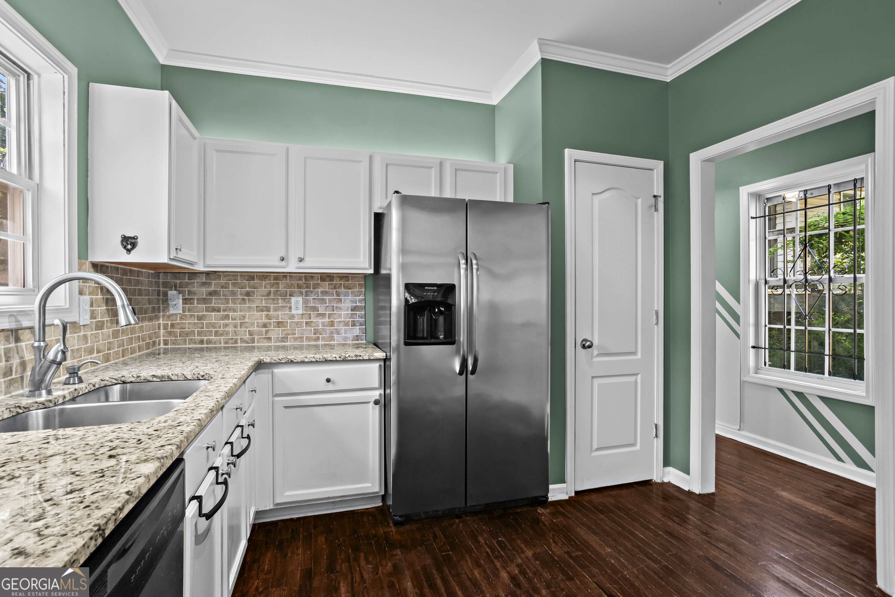 1079 Sims Street Sw Property Photo 9