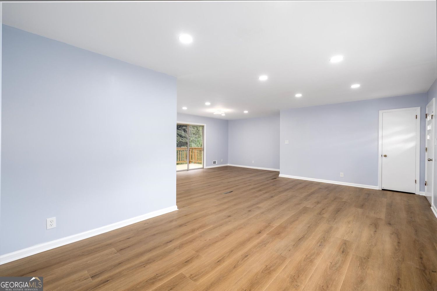 3943 Oberlin Court Property Photo 12