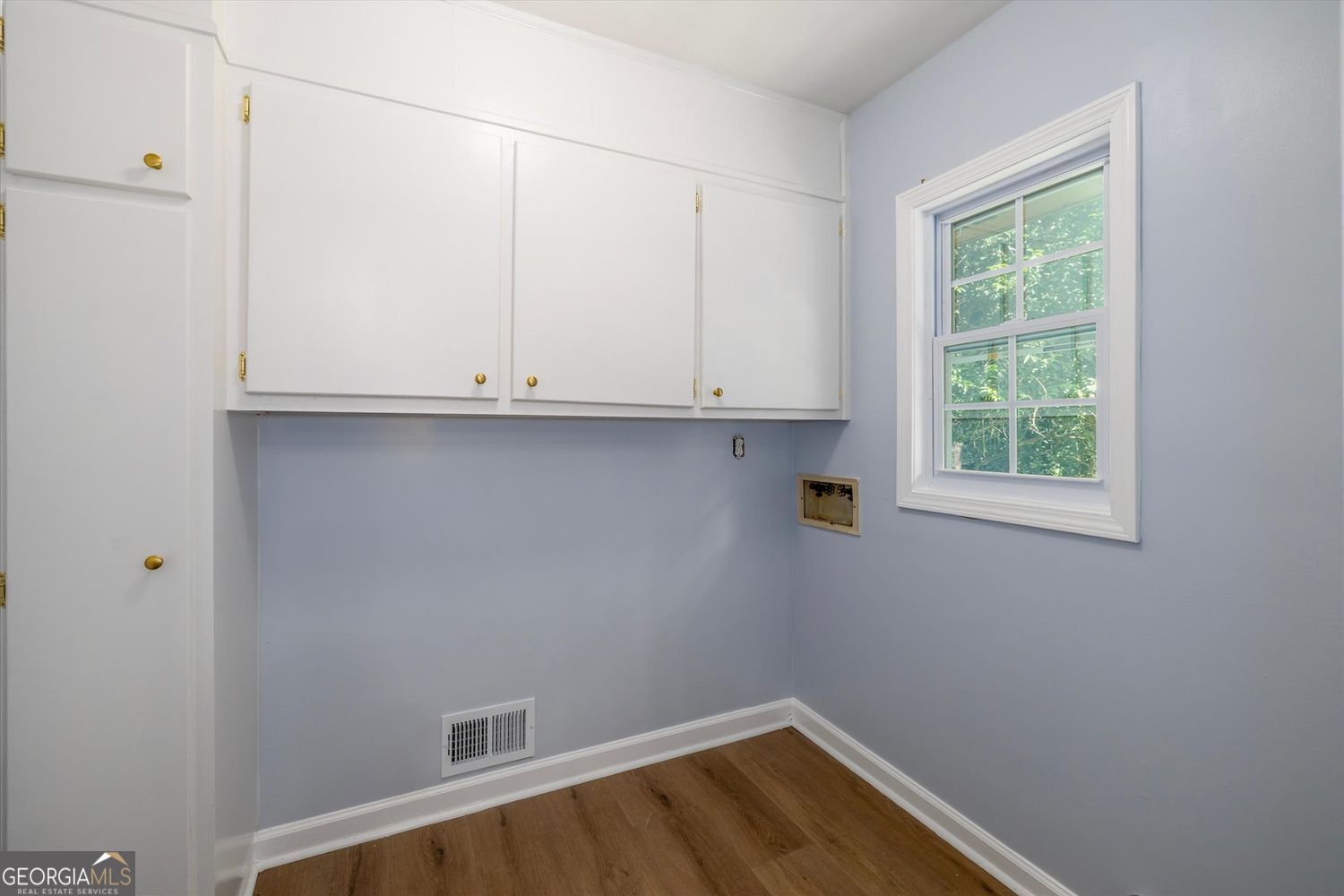 3943 Oberlin Court Property Photo 18