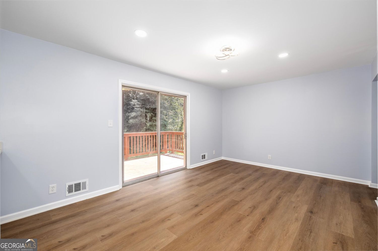 3943 Oberlin Court Property Photo 20