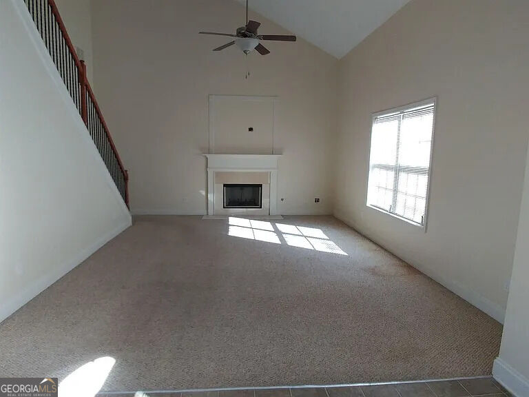 811 Hennepin Terrace Property Photo 4