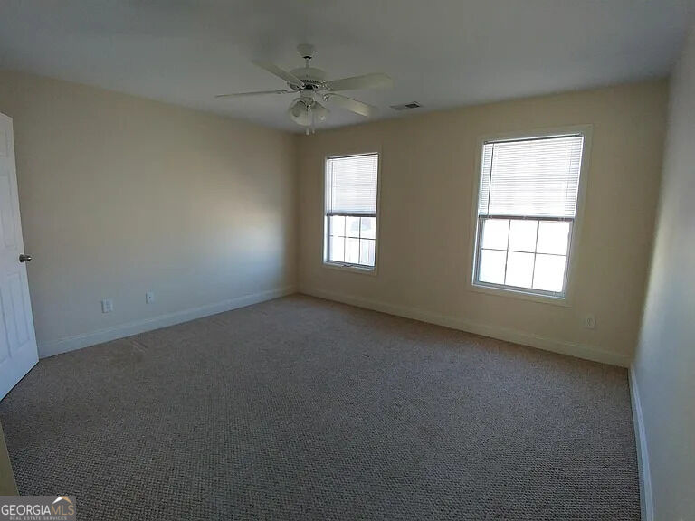 811 Hennepin Terrace Property Photo 8
