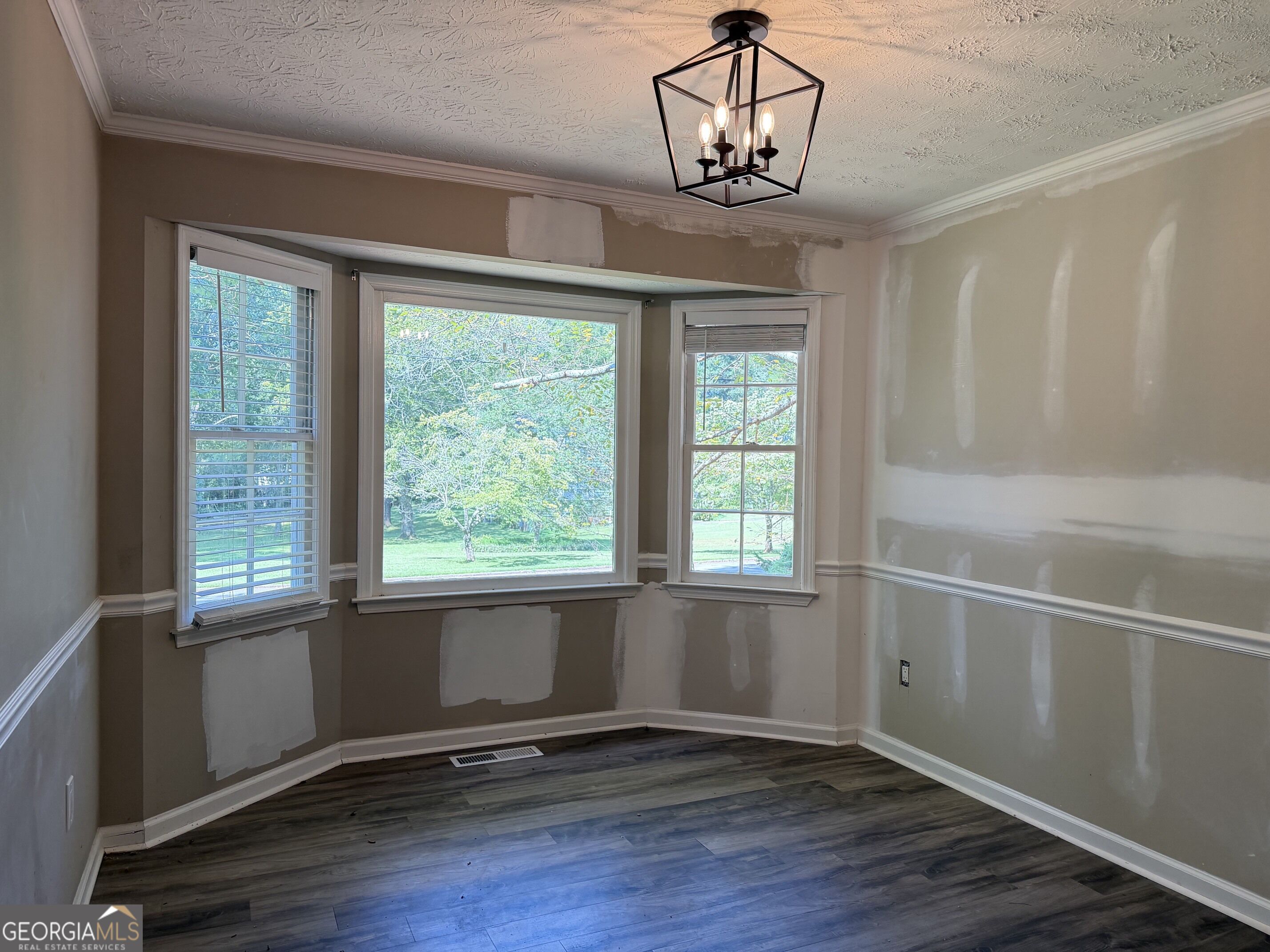 35 Brookside Drive Property Photo 6