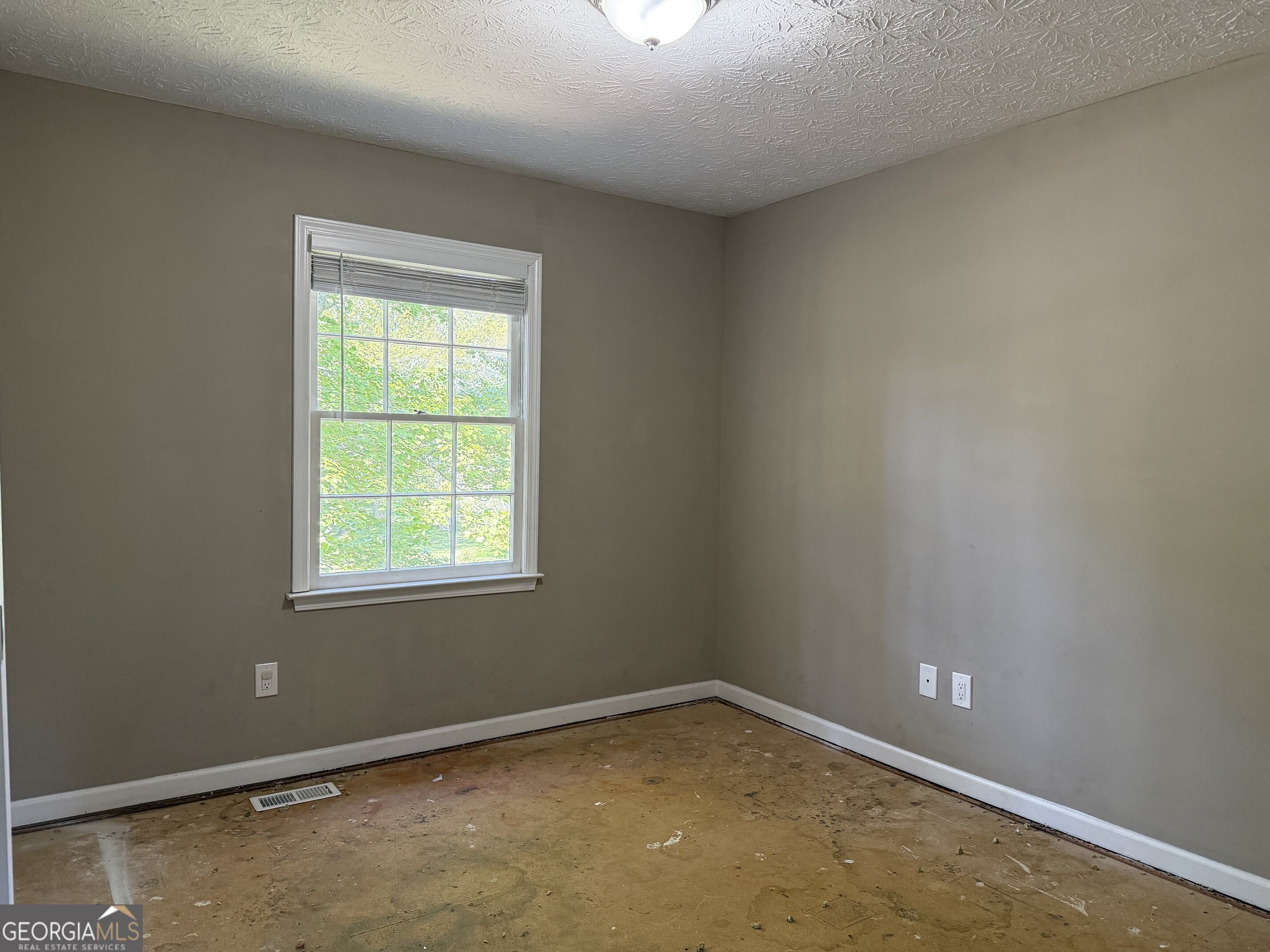 35 Brookside Drive Property Photo 16