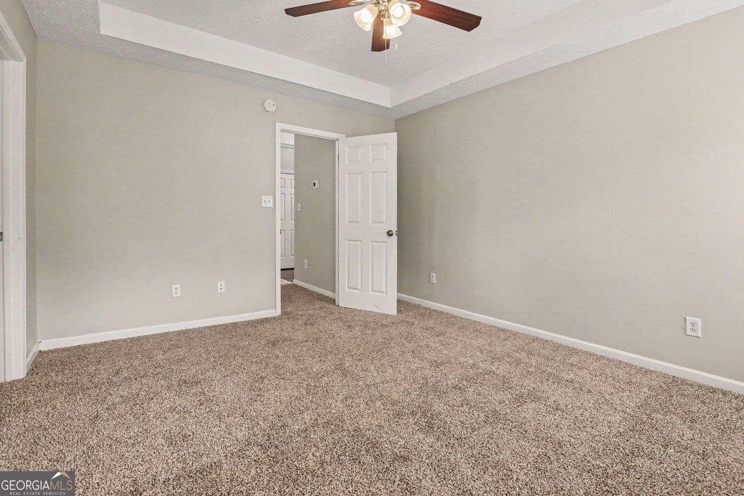 110 Mcintosh Estates Drive Property Photo 10