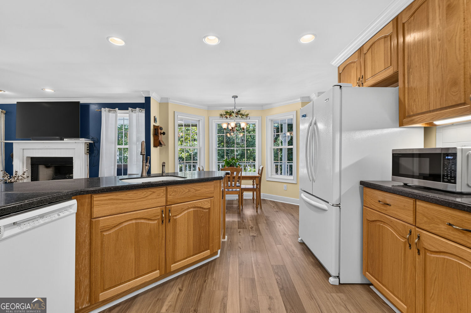 540 Davis Road Property Photo 19