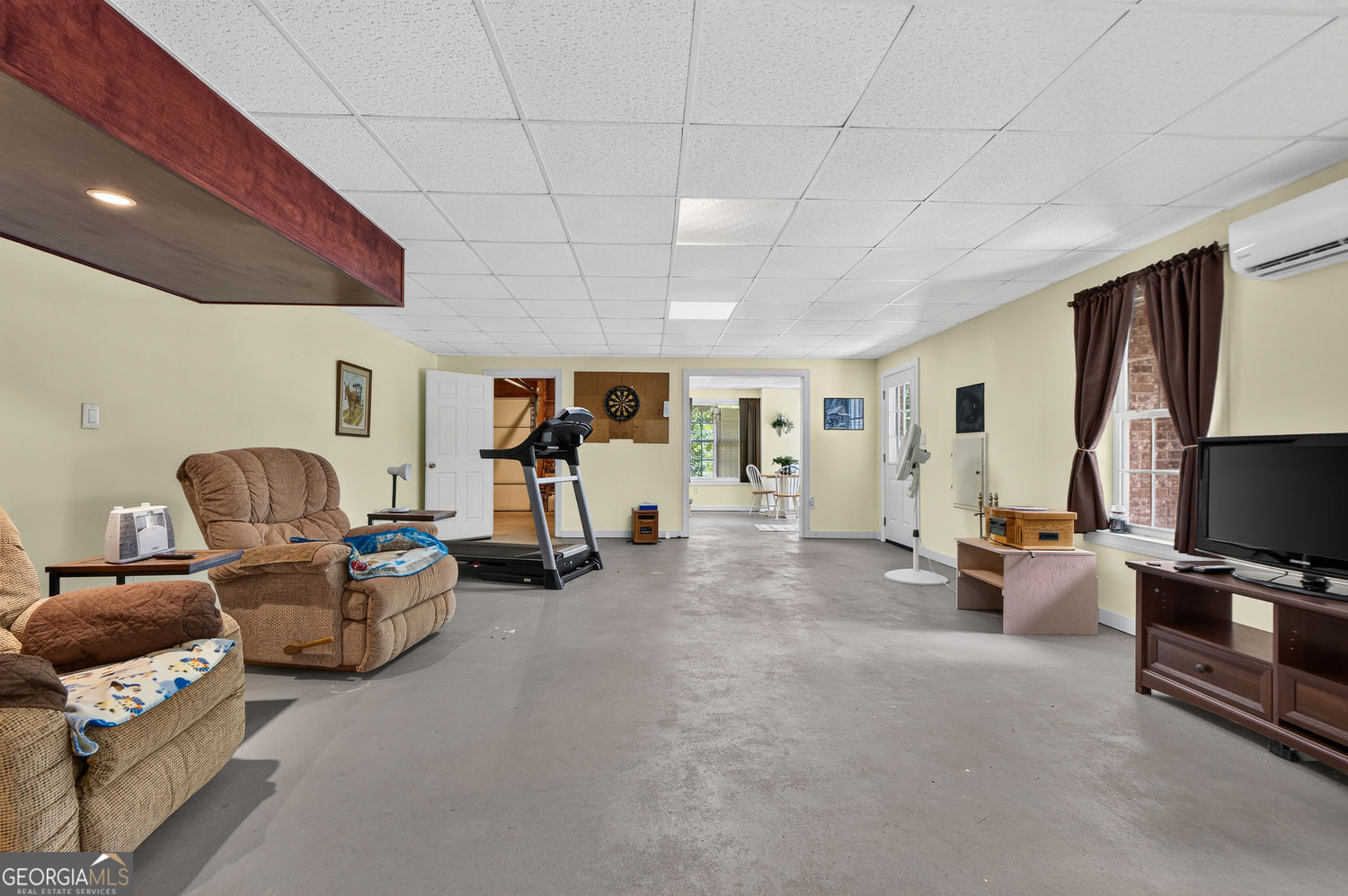540 Davis Road Property Photo 41