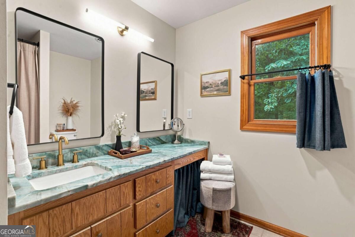 676 Alpine Drive Property Photo 24