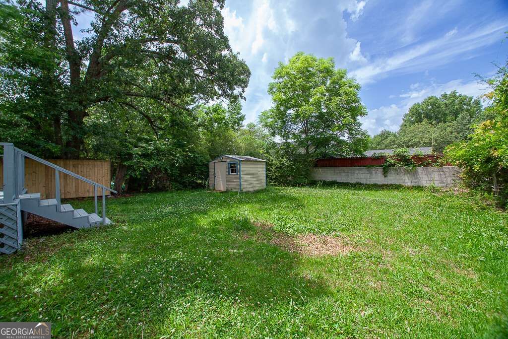 127 Plymouth Road Nw Property Photo 8