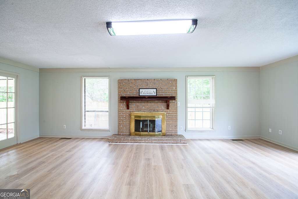 127 Plymouth Road Nw Property Photo 14