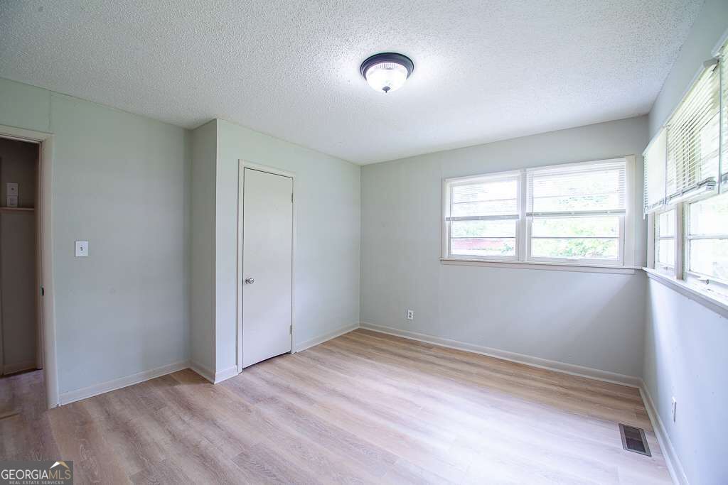 127 Plymouth Road Nw Property Photo 25