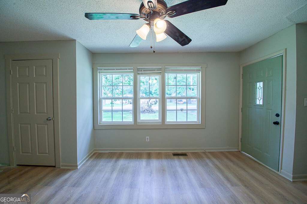 127 Plymouth Road Nw Property Photo 30