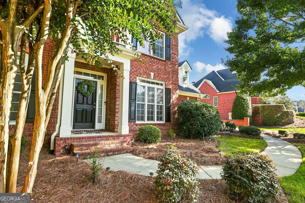 1070 Crabapple Circle Property Photo 2