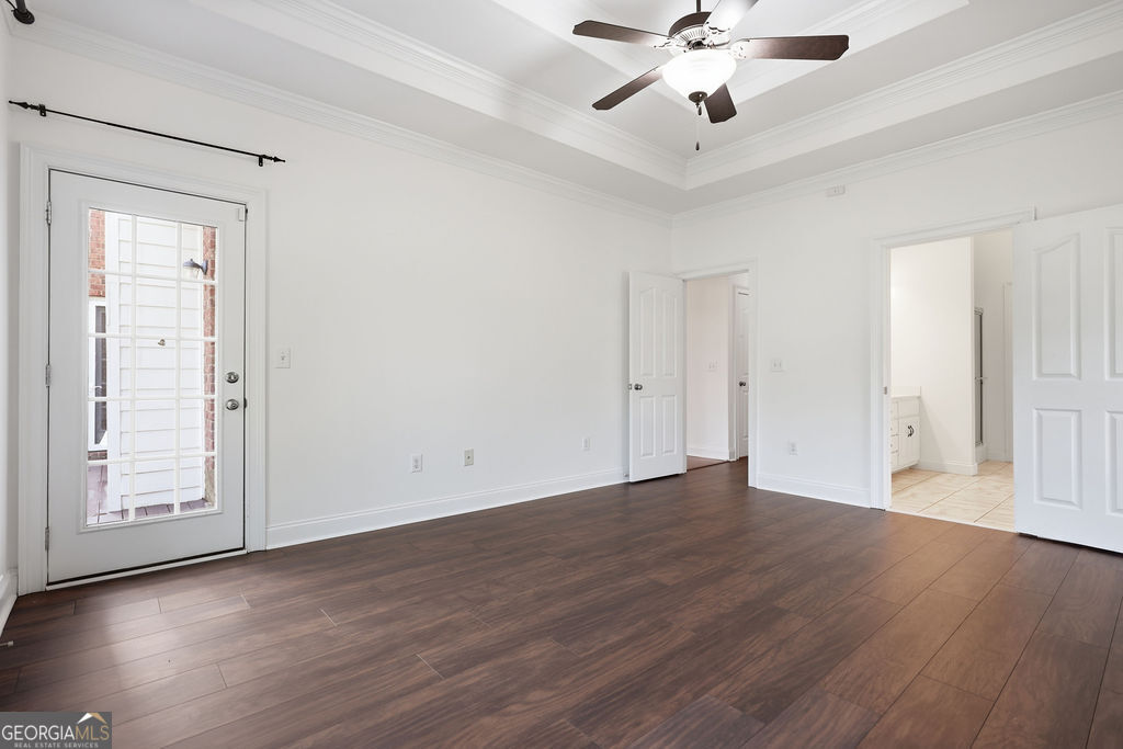 1070 Crabapple Circle Property Photo 14