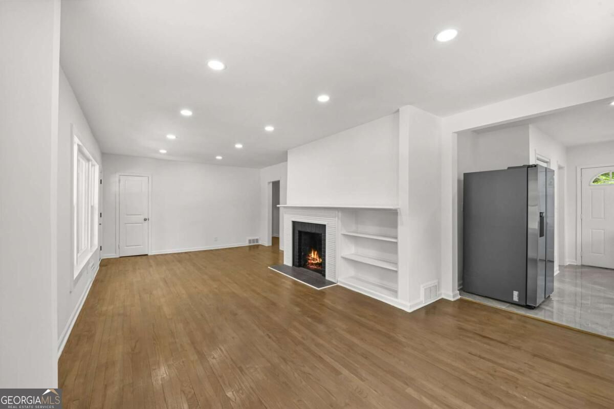 2580 Cascade Road Sw Property Photo 10