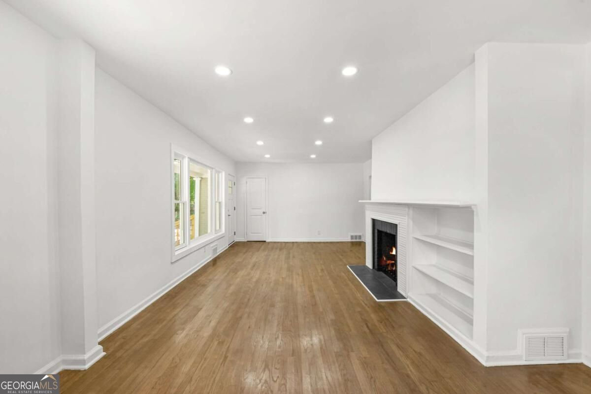 2580 Cascade Road Sw Property Photo 11