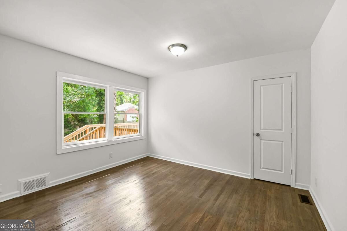 2580 Cascade Road Sw Property Photo 21