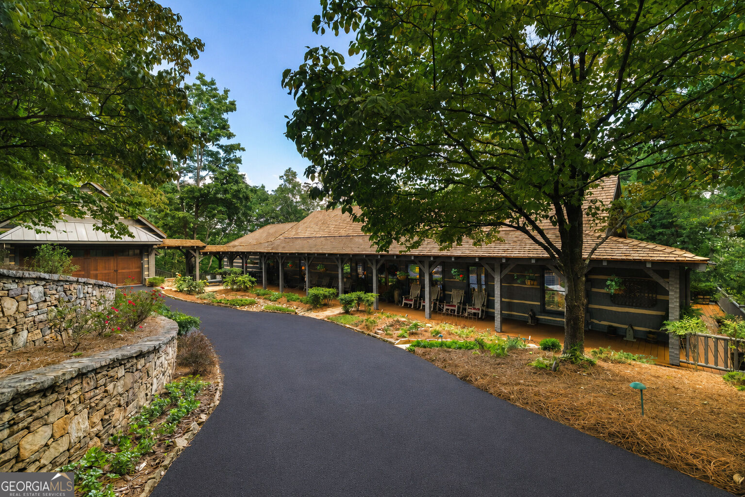 1414 Mcelroy Mountain Drive Property Photo 1