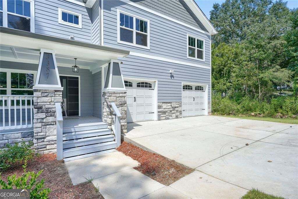 3387 Lee Place Property Photo 2