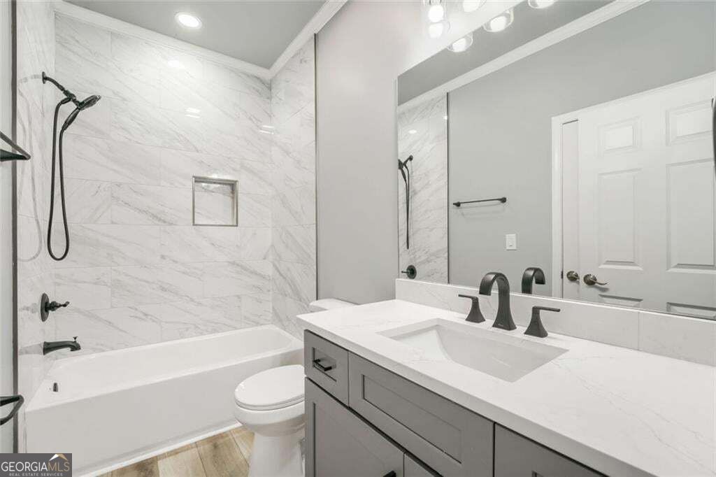 3387 Lee Place Property Photo 12