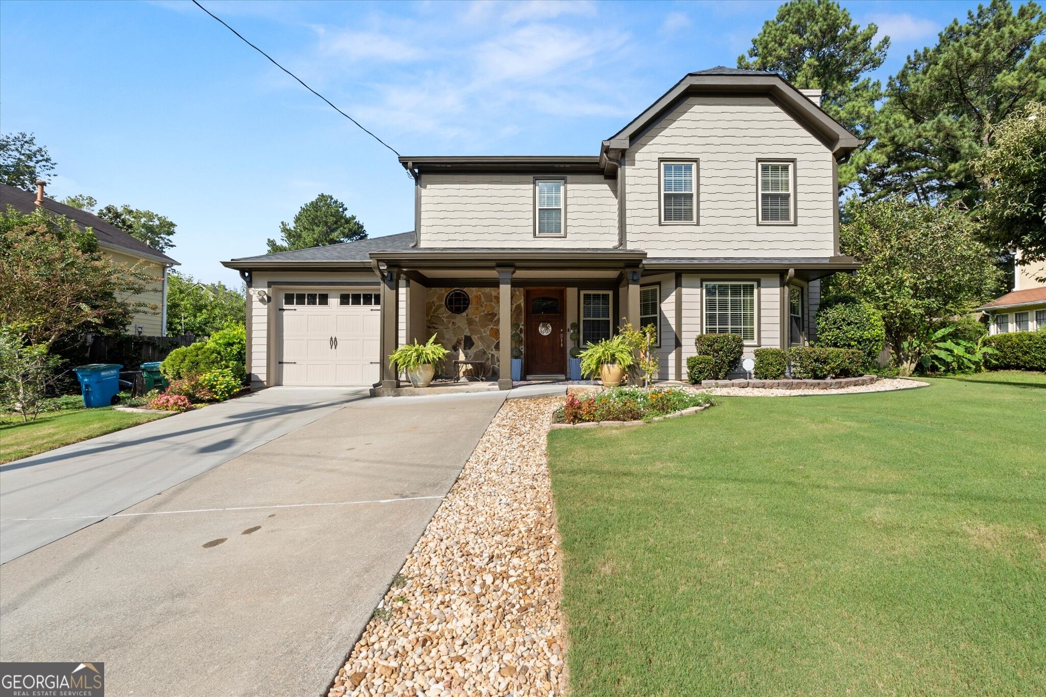 2431 Stonebridge Lane Property Photo 1