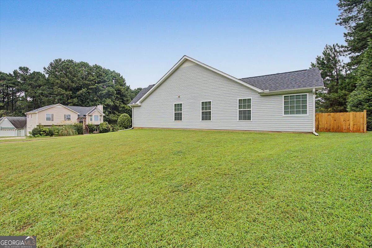211 W Bridge Drive Property Photo 28