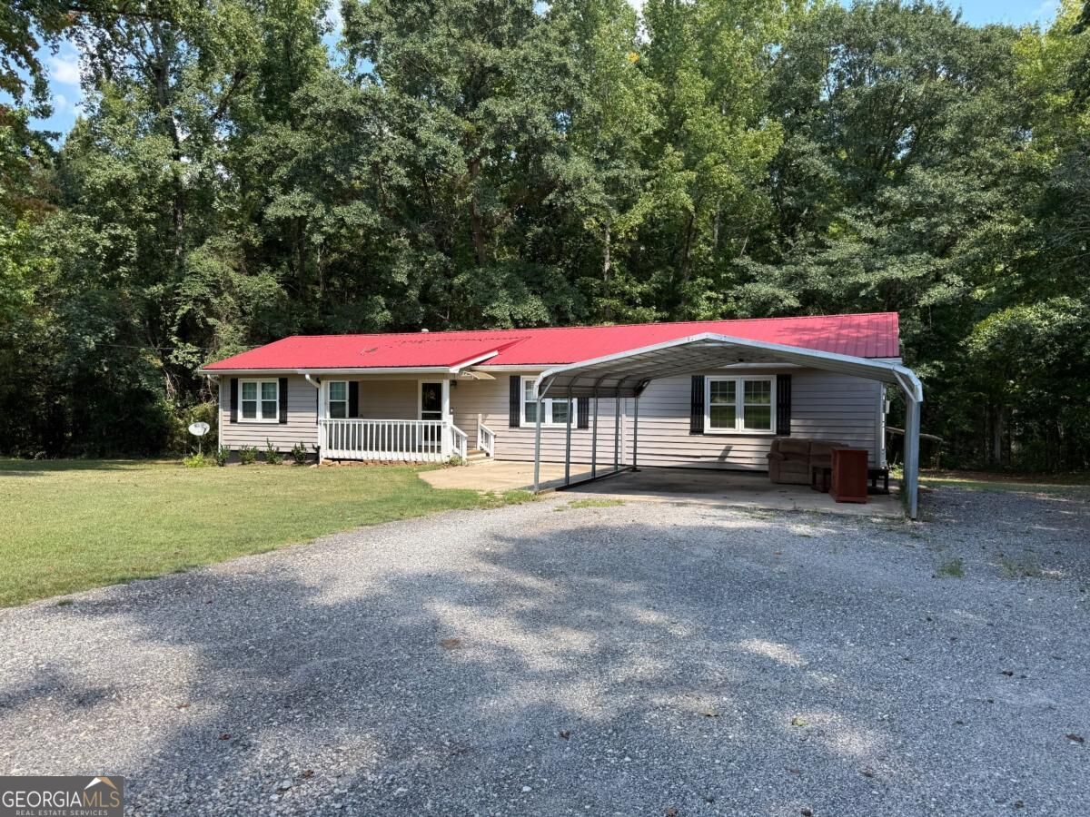 435 S Unity Grove Road Property Photo 3