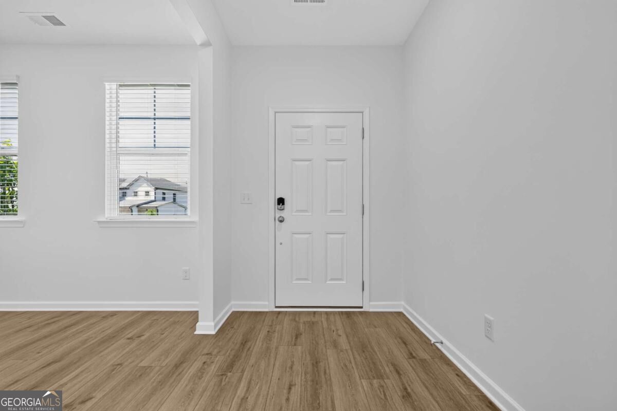 3458 Chota Lane Property Photo 2