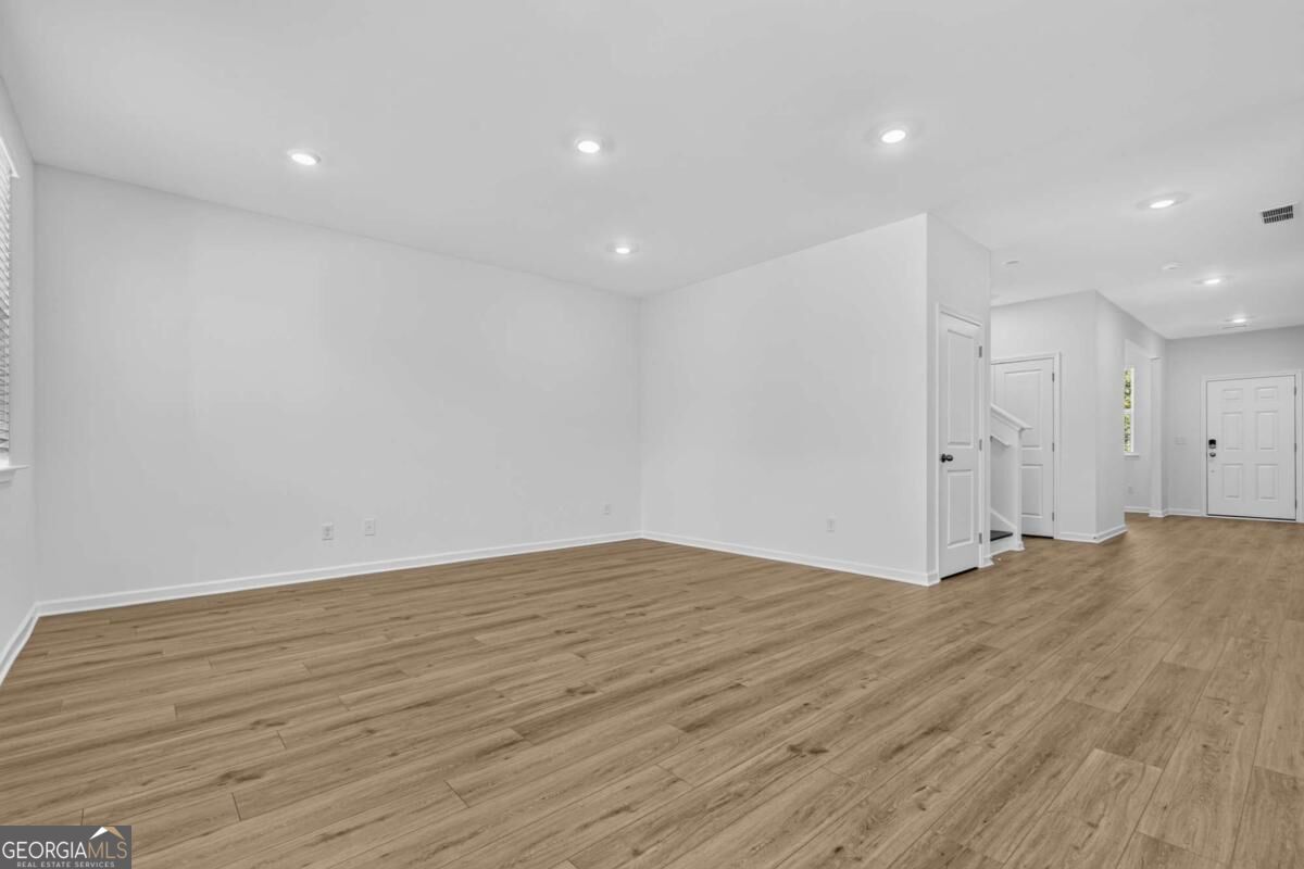 3458 Chota Lane Property Photo 7